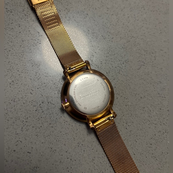Timeless Fossil Watch - Picture 4 of 4